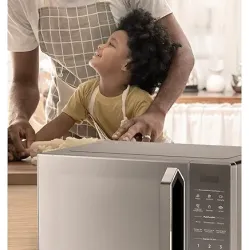 ميكروويف بغطاء فضي ولوحة فضية من ميديا، EM9P032M X-S