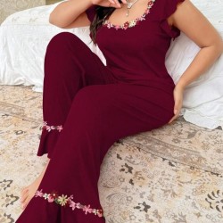  بيجامه مقاسات كبيره للنساء رقبة مربعة مطرز بالزهور